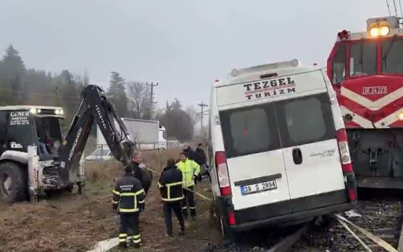 Yaralılar Var! Kırklareli Babaeski’de Yük Treni İşçi Servisine Çarptı