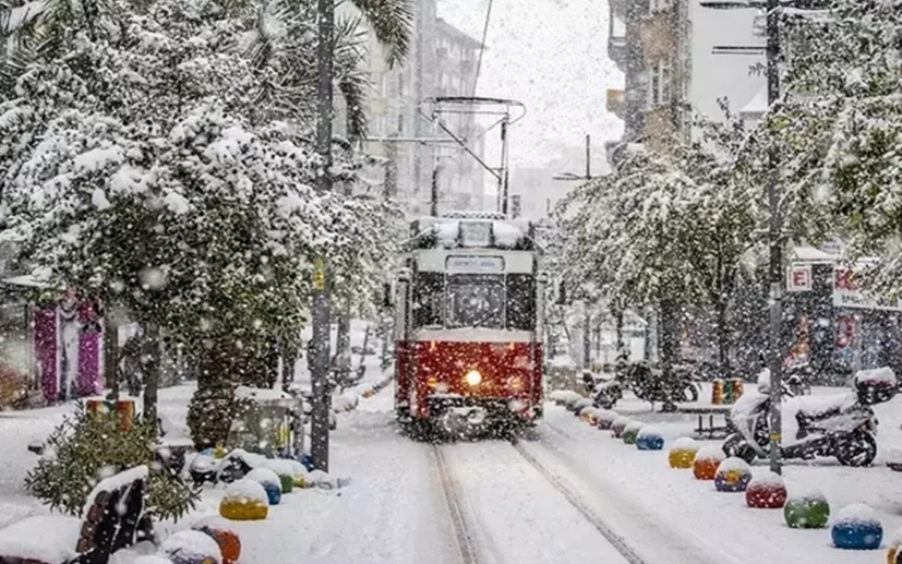 İstanbul'a Yeni Kar Yağışı Tarihi Verildi! Lapa Lapa Yağacak, Herkes Tadını Çıkaracak